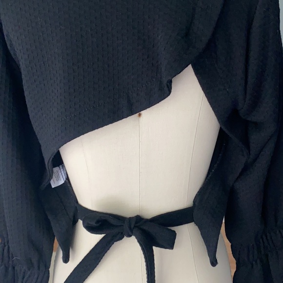 House of Sunny black backless top - Picture 4 of 5